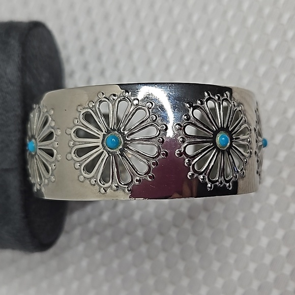 STERLING 925 TURQUISE STONE FLORAL PIERCED DESIGN CUFF BRACLET - Picture 8 of 8